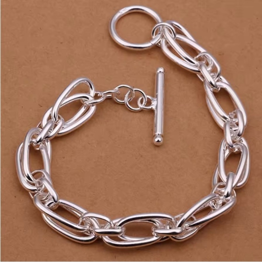 New Sterling Silver Bracelet - Picture 2 of 6